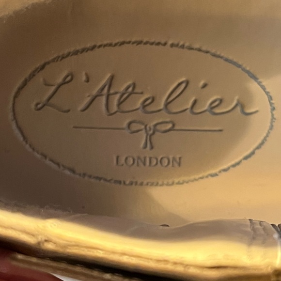 New Women’s L’ATELIER LONDON Leather Taupe Heels w/Ankle Strap & Buckle sz 8 - Picture 7 of 8